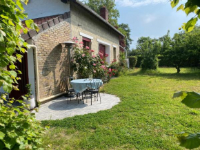 Studio épicéa avec jardin dans charmante propriété